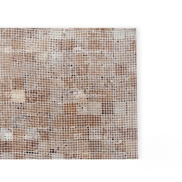 Rückseite von Noche Travertin Mosaikfliese wo die Netzverklebung zu sehen ist 